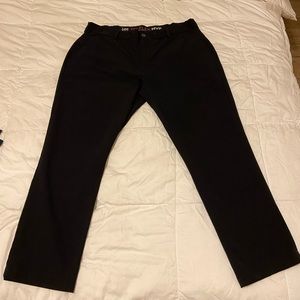 Lee Performance Series Men’s Slacks Tri-flex MVP Straight Fit Tapered Leg